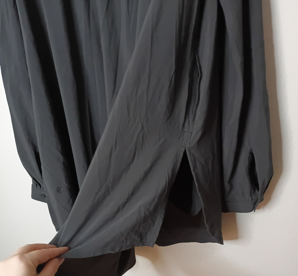 Lululemon On the Move Gray Button Down Long Sleeve Blouse - Picture 10 of 12